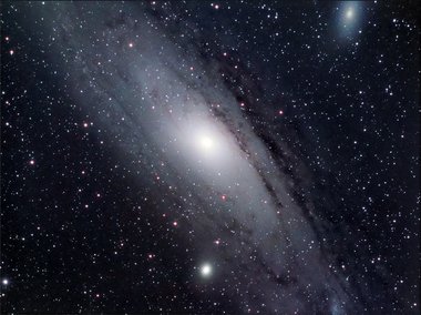M 31