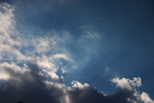 Clouds 060429 1831C